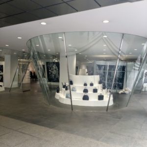 表参道のコムデギャルソン