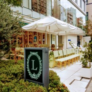 ラデュレ青山店