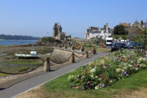 フランスのブルターニュ地方の港町サン・マロの風景