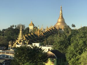 ミャンマーのヤンゴンの寺院